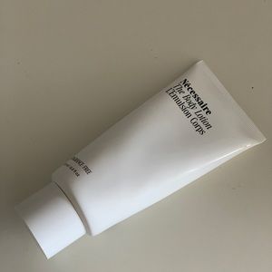 Necessaire body lotion